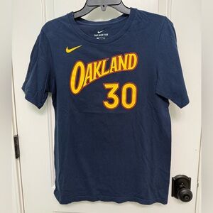 NBA Golden State Warriors Stephen Curry Nike City EditionT-Shirt-
Size YL